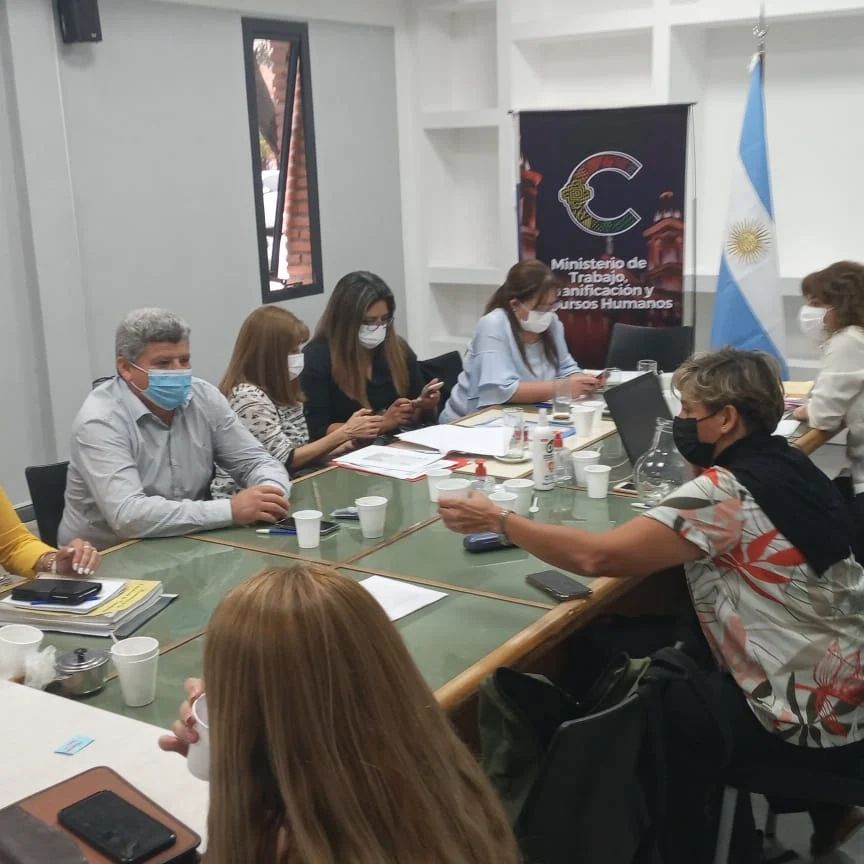 el-gobierno-hizo-dos-propuestas-nuevas-a-los-docentes