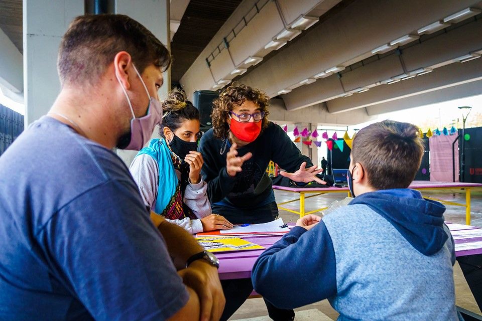 mitos-leyendas-y-escuela-de-rap-atractivas-propuestas-en-la-feria-provincial-del-libro