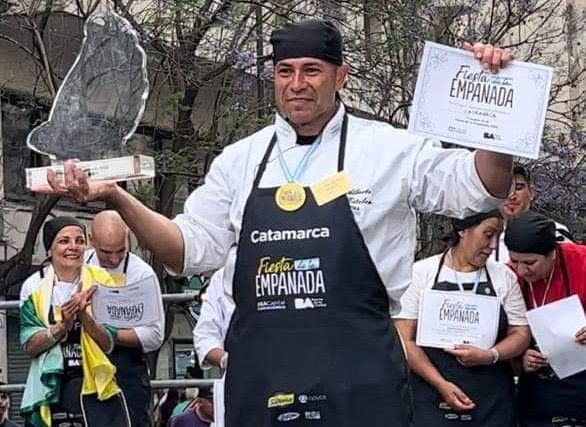 un-catamarqueno-se-consagro-campeon-por-cocinar-la-mejor-empanada-argentina