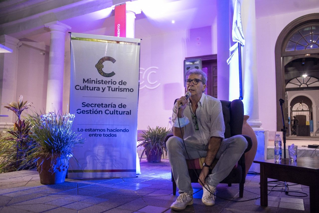 ignacio-copani-brindo-una-charla-a-musicos-y-gestores-catamarquenos