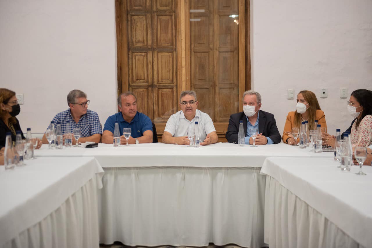 jalil-convoco-a-los-bloques-legislativos-para-hablar-sobre-mineria