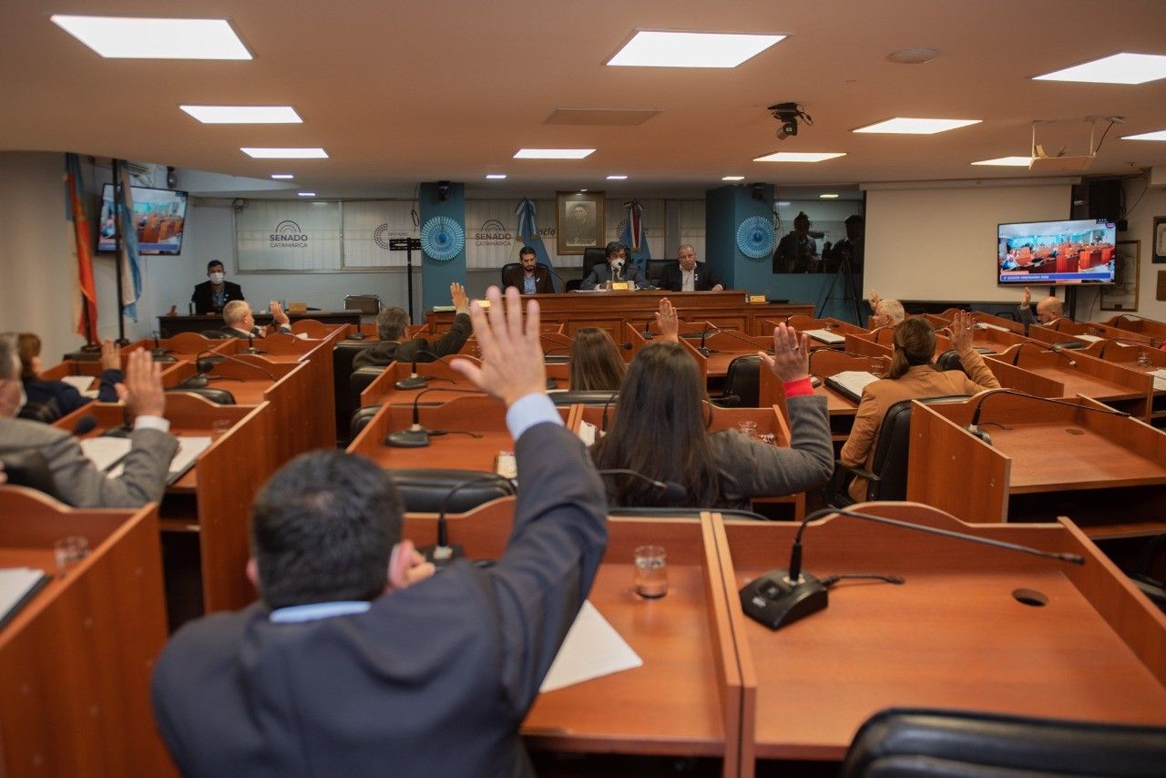 el-senado-dio-sancion-definitiva-a-la-ley-de-control-del-tabaco