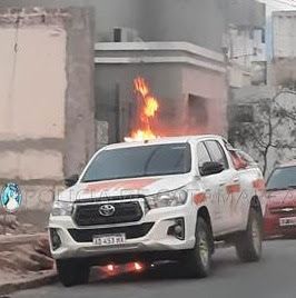se-incendio-una-camioneta-en-calle-prado
